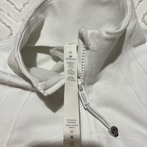 Lululemon Jacket - Picture 5 of 7